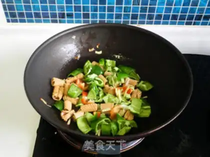 Make Pepper squid dry step 6
