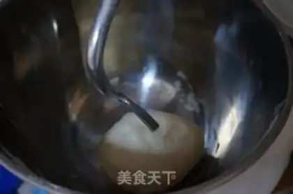 Make The potato crown bread step 0