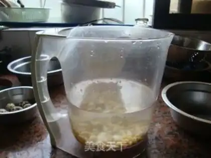 Make Almond rice lilies step 3