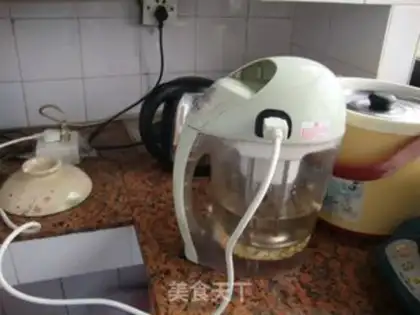 Make Almond rice lilies step 4
