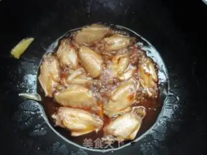 Make Wine and chicken wings step 7