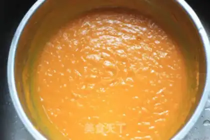 Make Pumpkin roll step 2