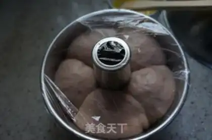 Make The potato crown bread step 11