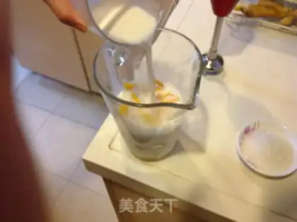 Make Peach smoothie step 2
