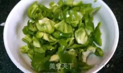 Make Pepper fried tofu step 1