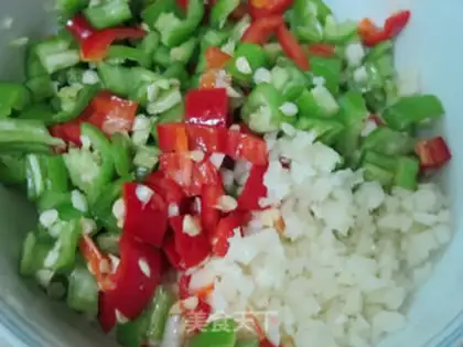 Make Garlic hand tore cheese step 2