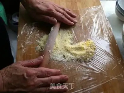Make The original baby rice powder step 1