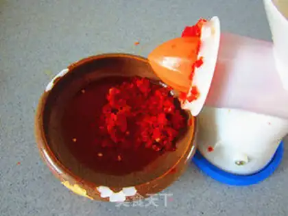 Make Spicy pepper sauce step 1