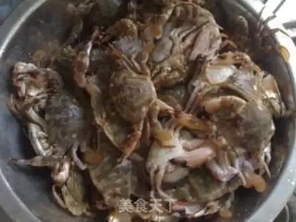 Make Delicious spicy crabs step 0
