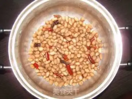 Make Spicy peanut rice step 2