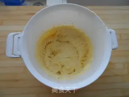 Make A milky sacrificial pound cake step 7