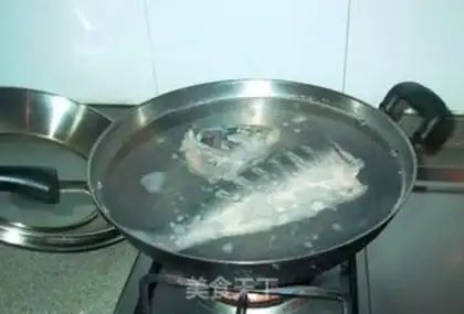 Make A self-serving diver step 2
