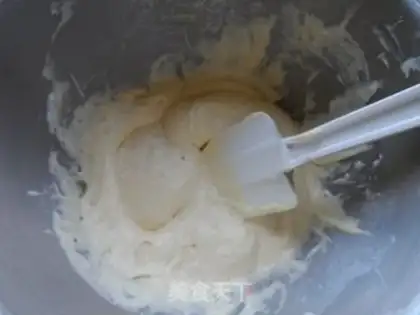 Make A milky sacrificial pound cake step 10