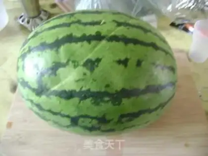 Make Delicious watermelon step 0