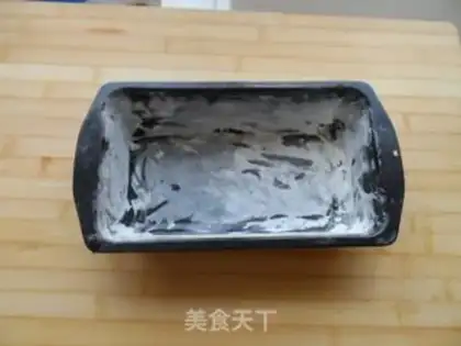Make A milky sacrificial pound cake step 12