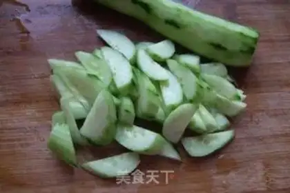 Make Egg cucumber step 1