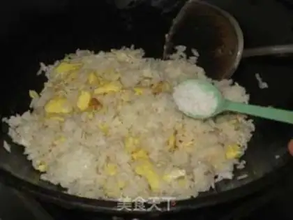 Make Egg fried rice step 5