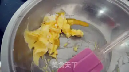 Make A little cracker step 1