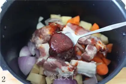 Make Korean chili ribs step 1