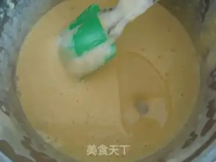 Make French honey sponge cake step 5