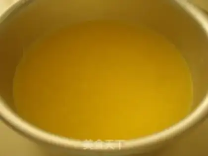 Make French honey sponge cake step 6