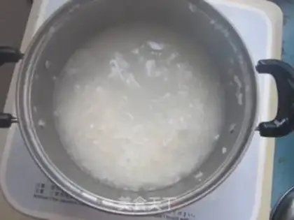 Make Porridge of peanuts step 1