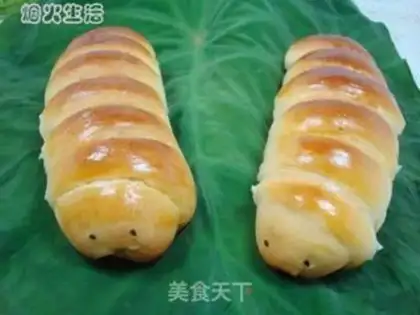 Make caterpillar bean bread step 10