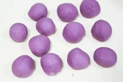 Make Potato blossoms step 4