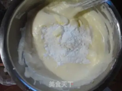 Make Banana cake roll step 6