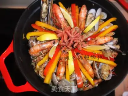 Make Spanish seafood step 11