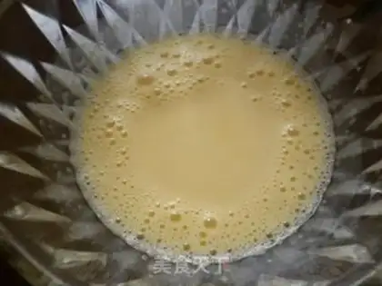 Make Strawberry chocolate cake step 3