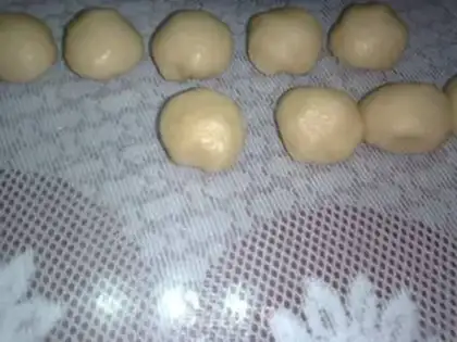 Make Fresh meat mooncake step 7