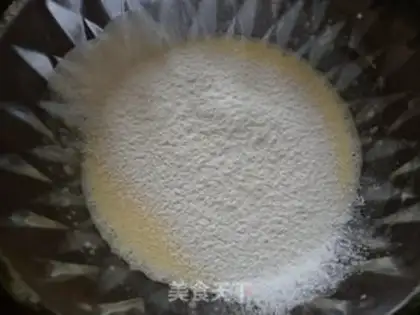 Make Strawberry chocolate cake step 4
