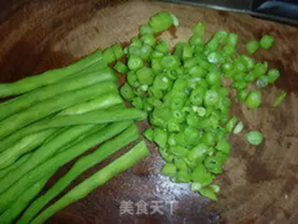 Make Pork bean pie step 3