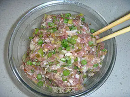Make Pork bean pie step 6