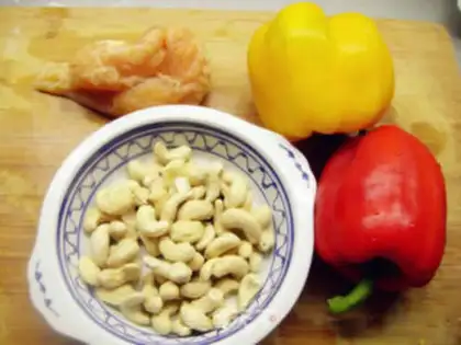 Make Cashew chicken step 0