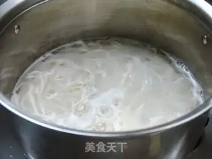 Make Flaming stick noodles step 2