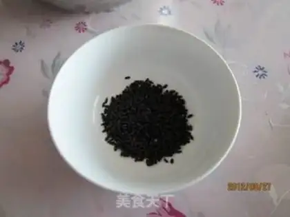 Make Black porridge step 1
