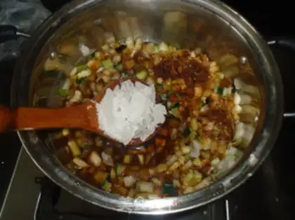 Make Homemade melon tea step 6