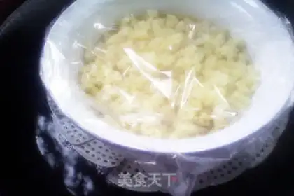 Make Potato beef spa rice step 7