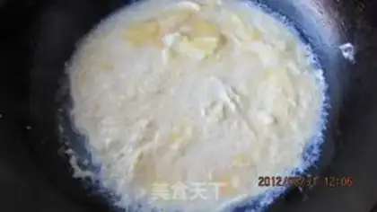 Make Fried eggs step 6