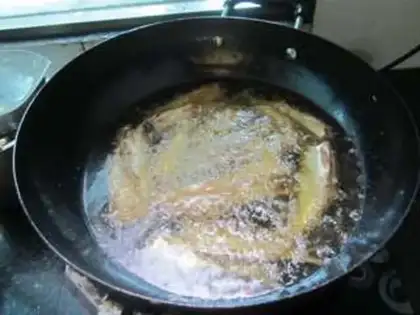 Make Fried riverfish step 2