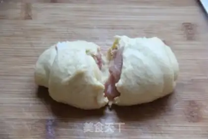 Make Bacon cheese rolls step 7