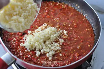 Make Garlic pepper sauce step 9