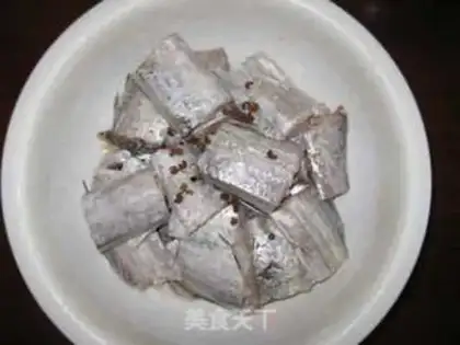Make Dried fish step 0