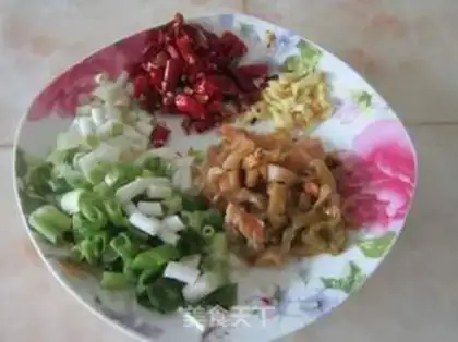 Make Dry-burned carp step 4