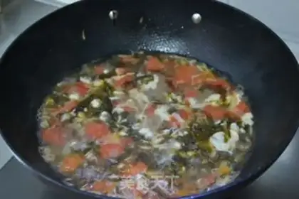 Make Tomato shrimp omelet soup step 5