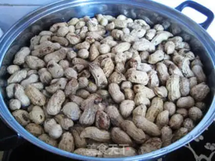 Make Five peanuts step 3