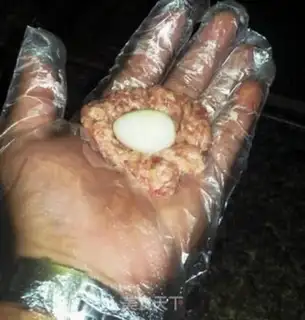 Make Sneakyballs step 4