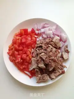 Make The saloon noodles step 1